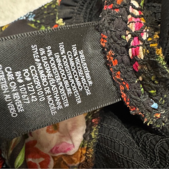 Alice + Olivia sz M Smocked Cooper Top Wild and Free Floral Puff Sleeves Medium - Picture 8 of 9